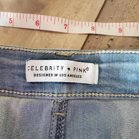 Celebrity Pink Blue Denim Button Front Mini Skirt Juniors Size 5/27 NWOT - Picture 5 of 11
